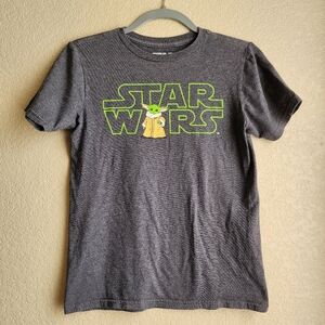 Star Wars Yoda short sleeve shirt Size L
